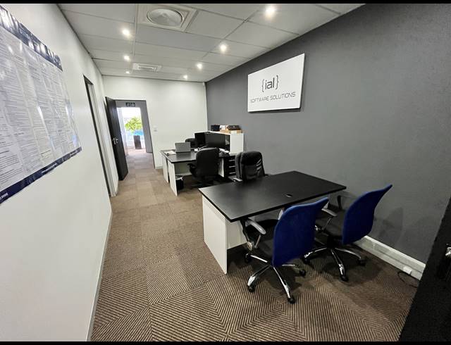 269M² OFFICE FOR SALE IN BALLITO DISTRICT